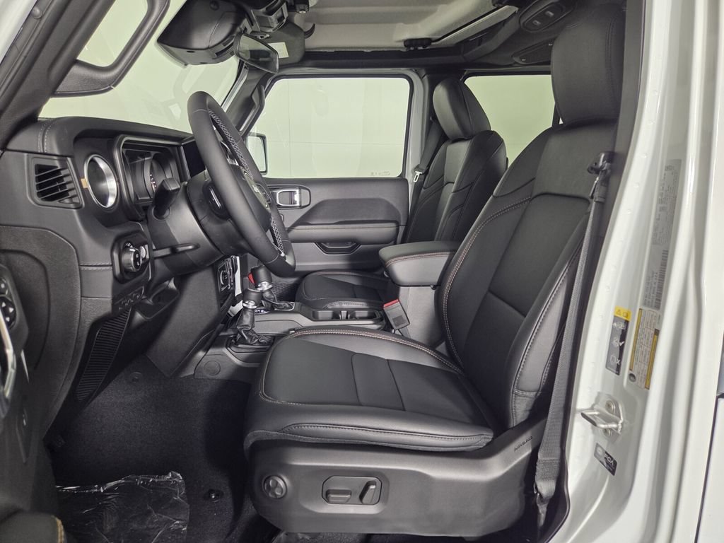 New 2026 Jeep Gladiator Sport AWD/4WD image 9