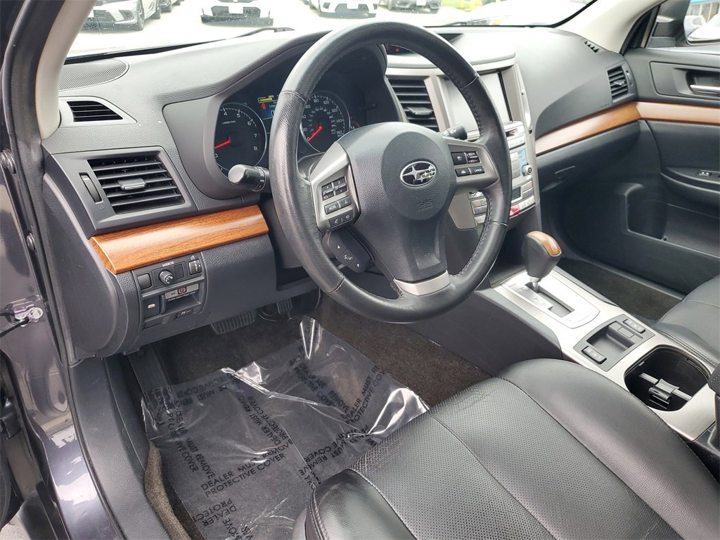 Used 2013 Subaru Outback 3.6R Limited image 18
