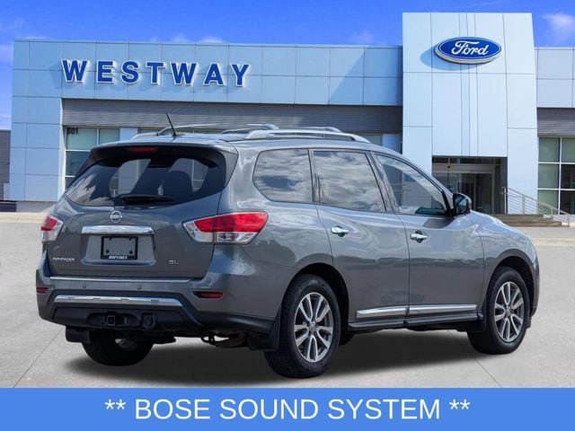 Used 2015 Nissan Pathfinder SL w/ SL Tech Package FWD image 3