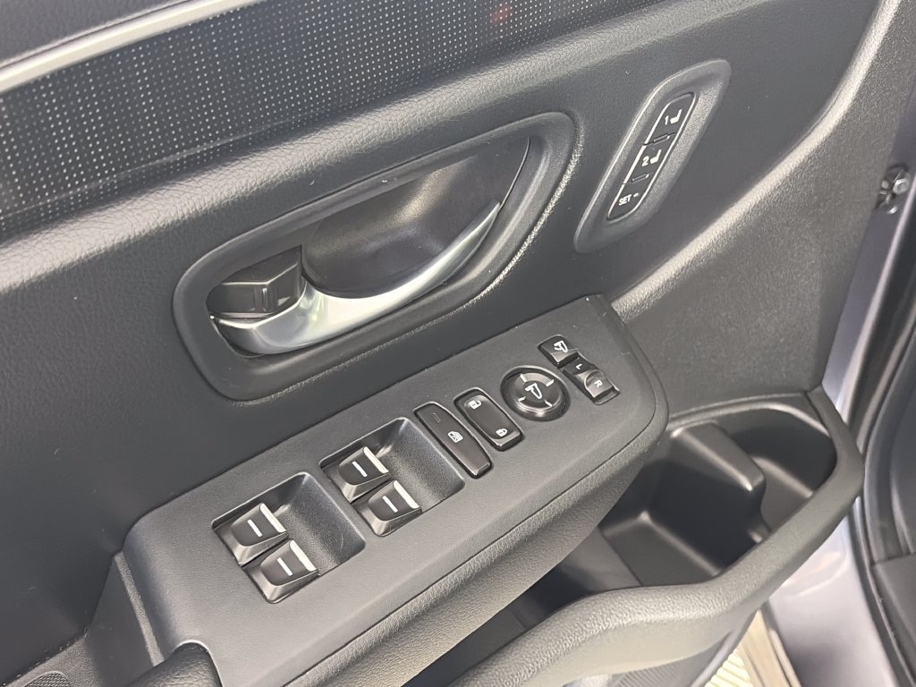 Used 2023 Honda Pilot Elite image 25