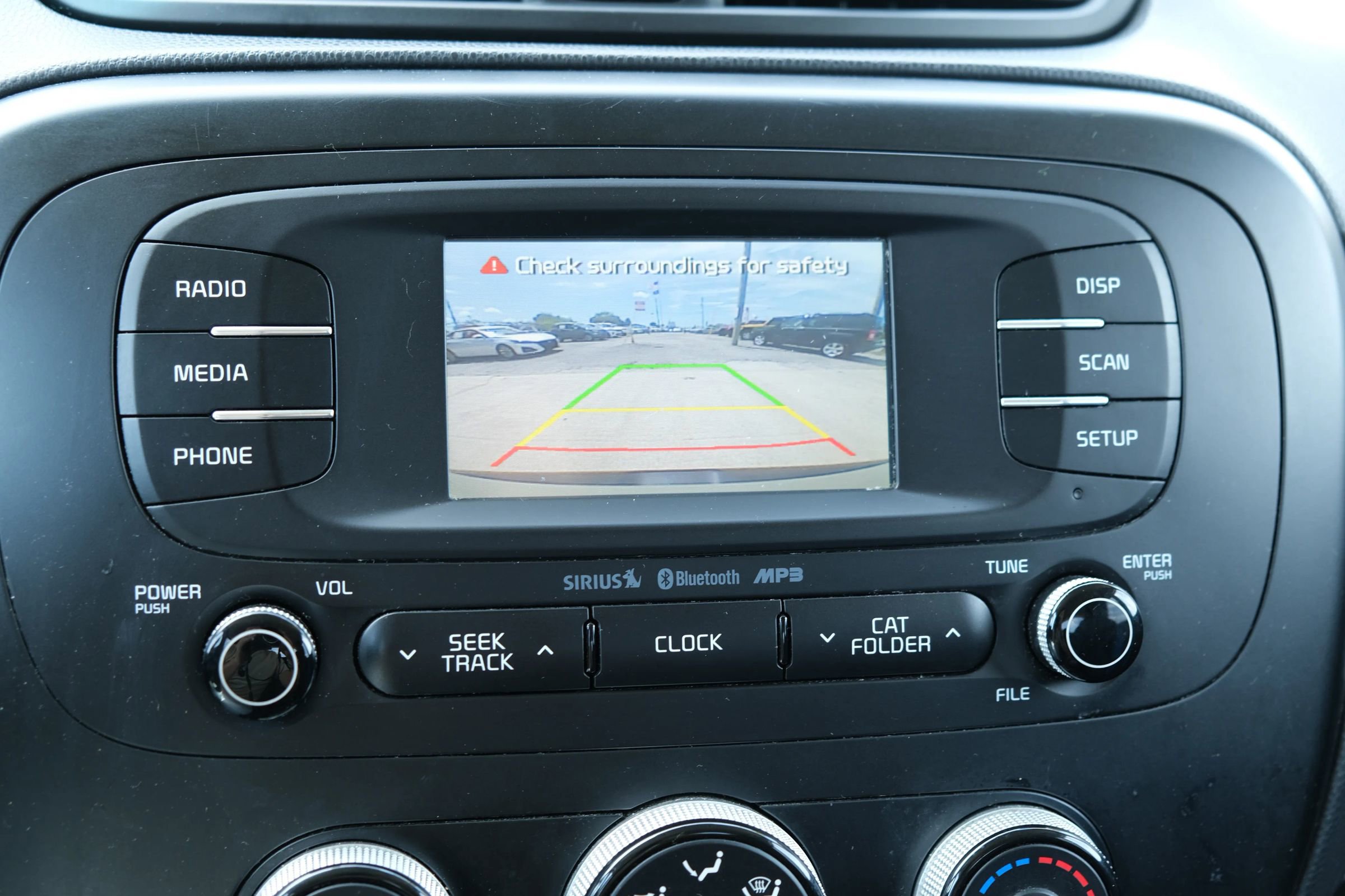 Used 2016 Kia Soul + image 26