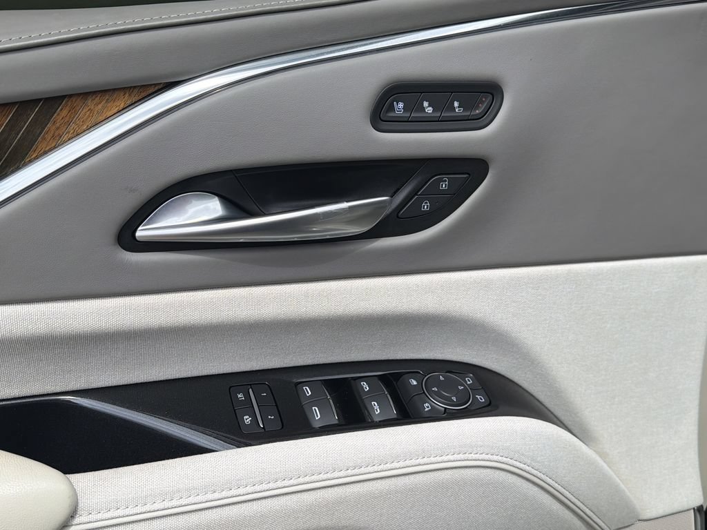 Certified 2023 Cadillac Escalade Premium Luxury Platinum AWD/4WD image 20