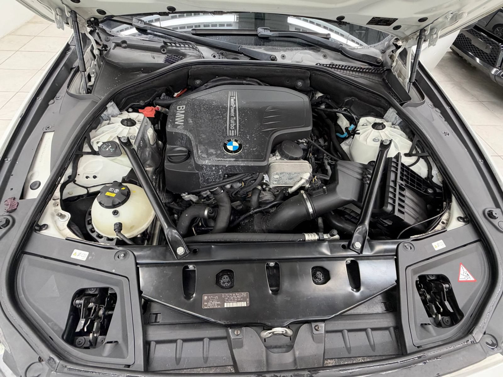 Used 2015 BMW 528i Sedan RWD image 38