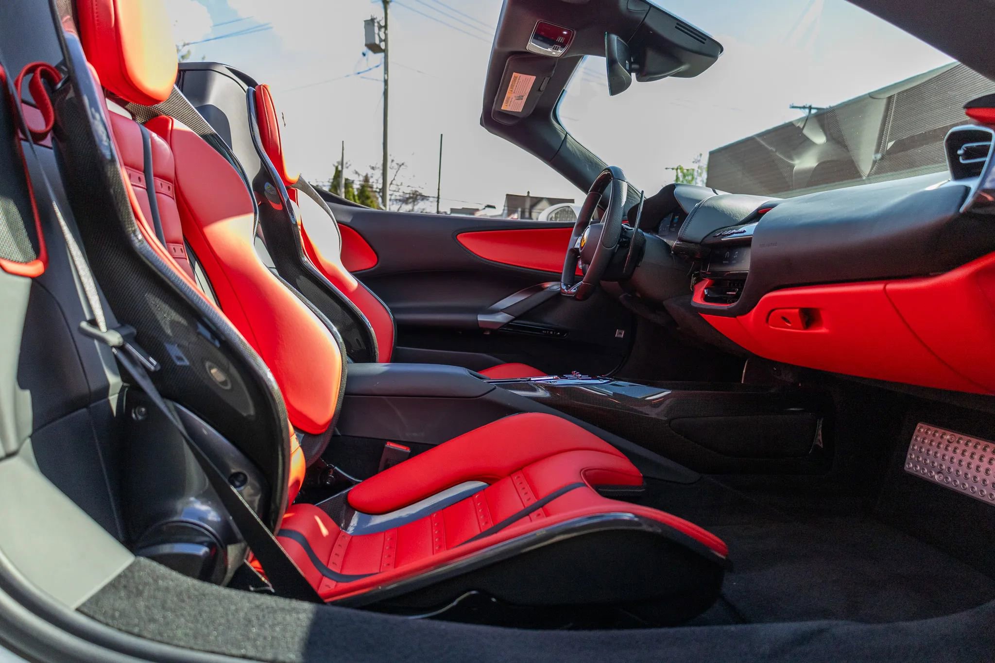 Used 2025 Ferrari SF90 Spider image 68