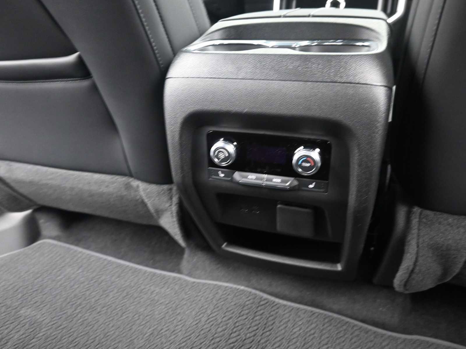 New 2026 GMC Acadia Denali image 14