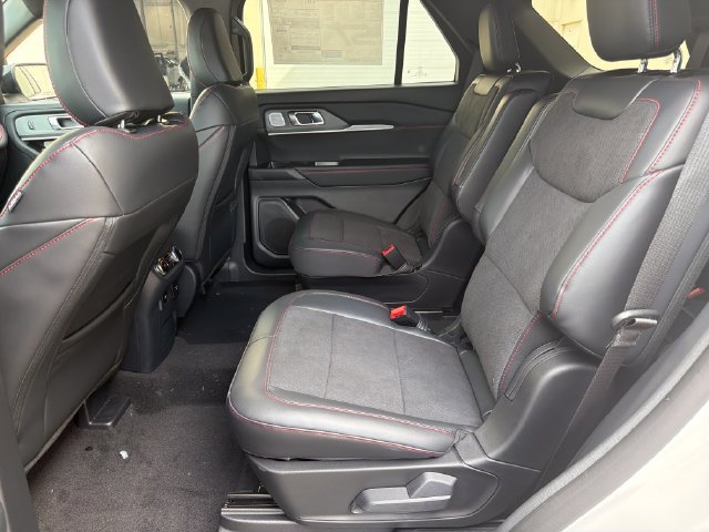 New 2026 Ford Explorer ST w/ Sun And Sound Package AWD/4WD image 15