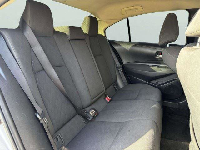 Used 2020 Toyota Corolla LE FWD image 41