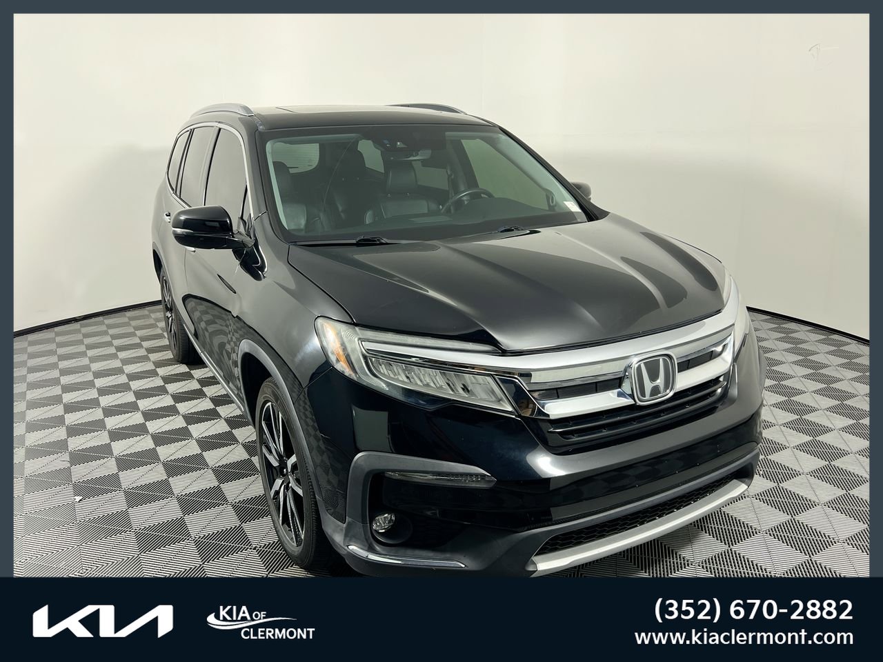Used 2019 Honda Pilot Elite image 1