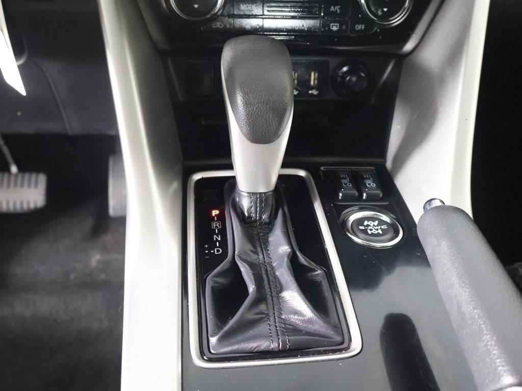 Used 2023 Mitsubishi Eclipse Cross Ralliart AWD/4WD image 42