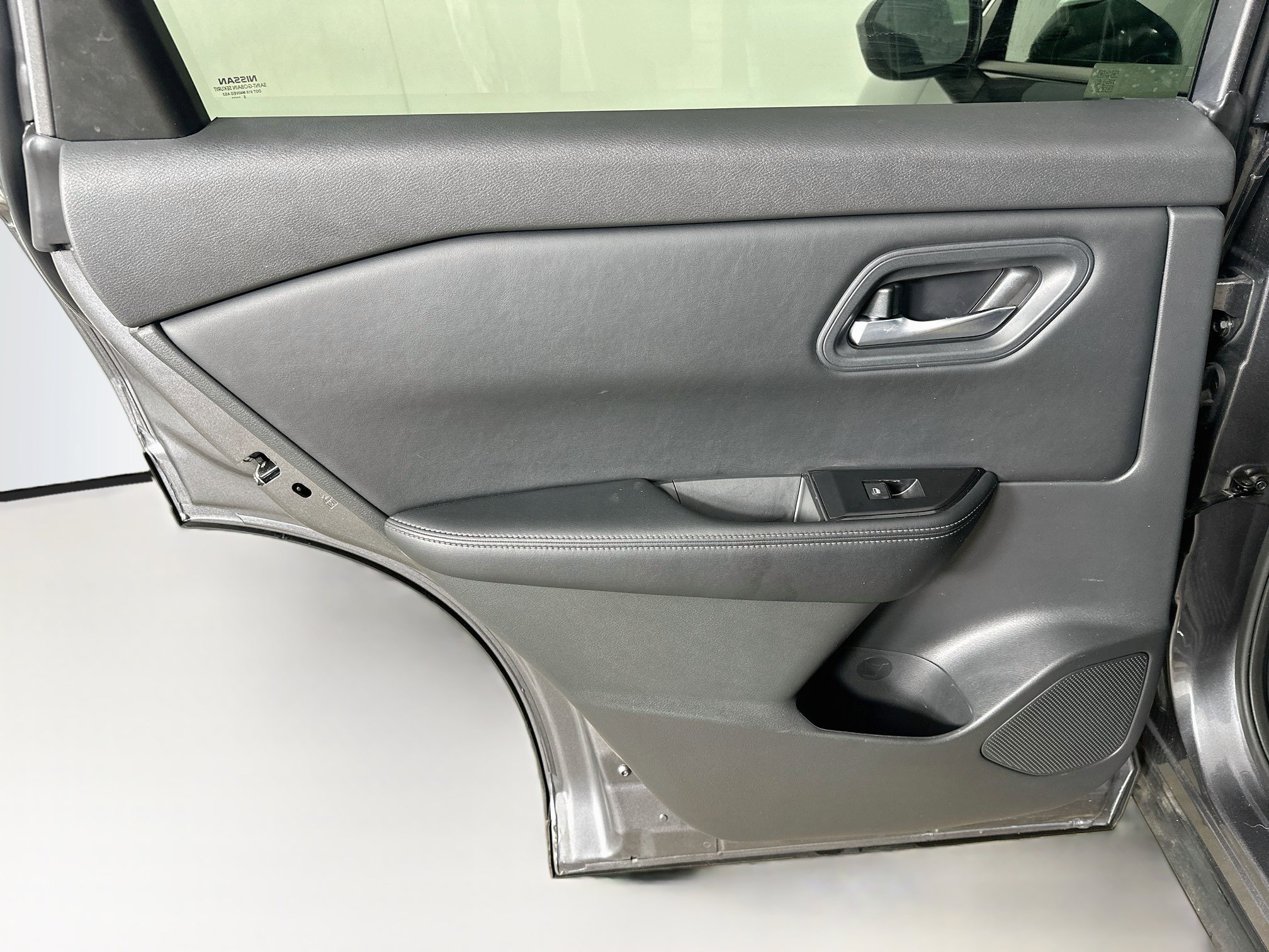 Used 2026 Nissan Rogue SV AWD/4WD image 25