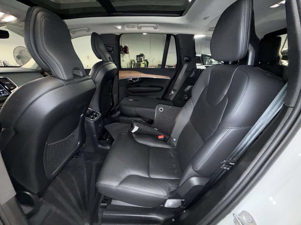 Used 2023 Volvo XC90 T8 Plus AWD/4WD image 20