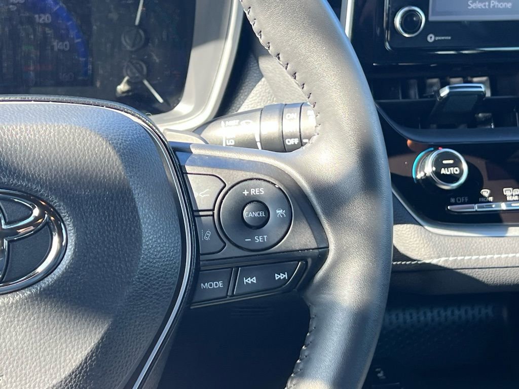 Certified 2022 Toyota Corolla XSE image 22