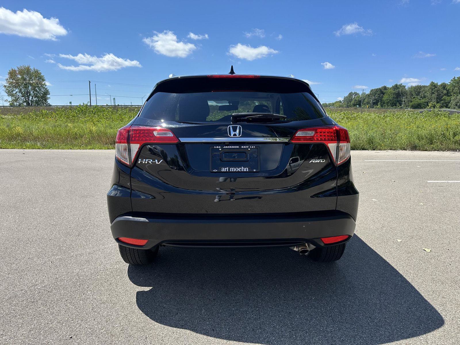 Used 2021 Honda HR-V EX-L image 4