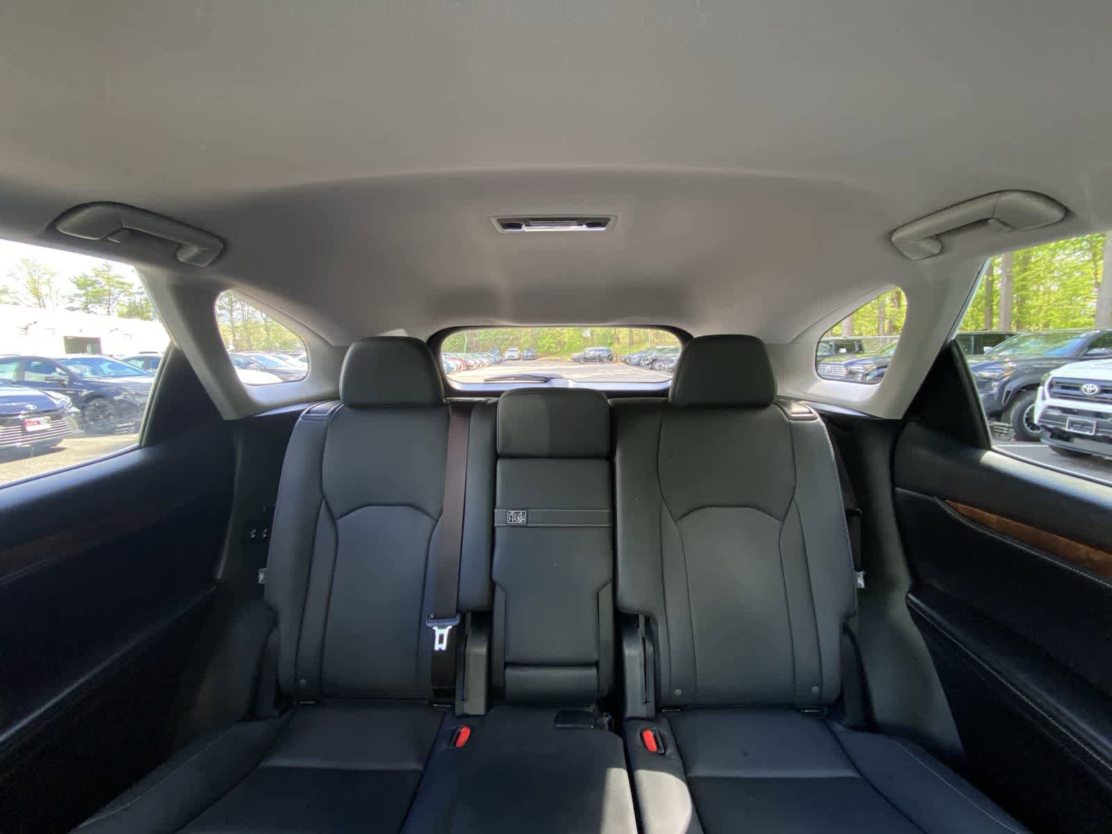Used 2021 Lexus RX 350L Premium w/ Premium Package AWD/4WD image 26