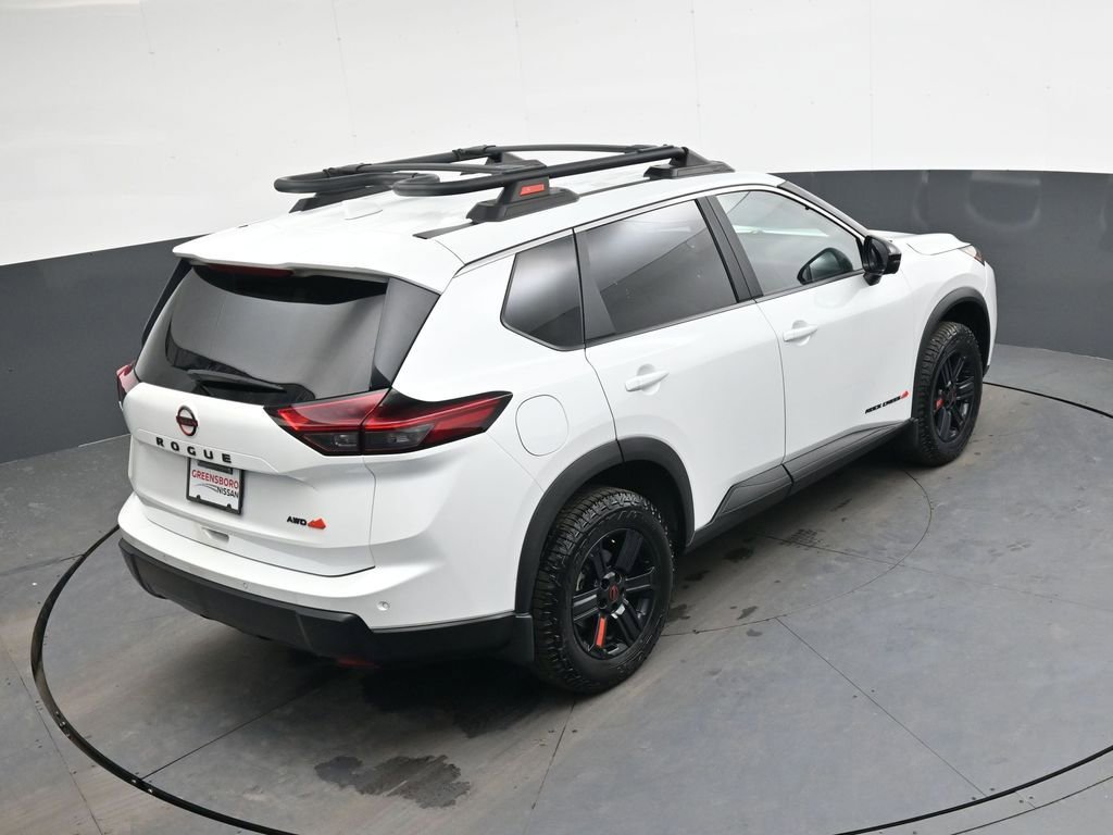 Used 2025 Nissan Rogue SV w/ Rock Creek Premium Package image 18