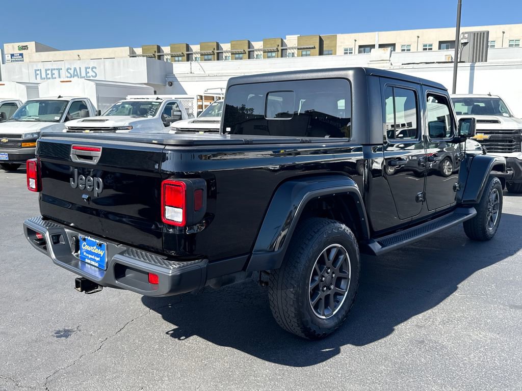 Used 2022 Jeep Gladiator Sport image 11