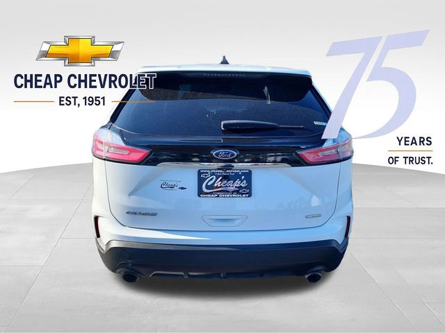 Used 2019 Ford Edge SE FWD image 4