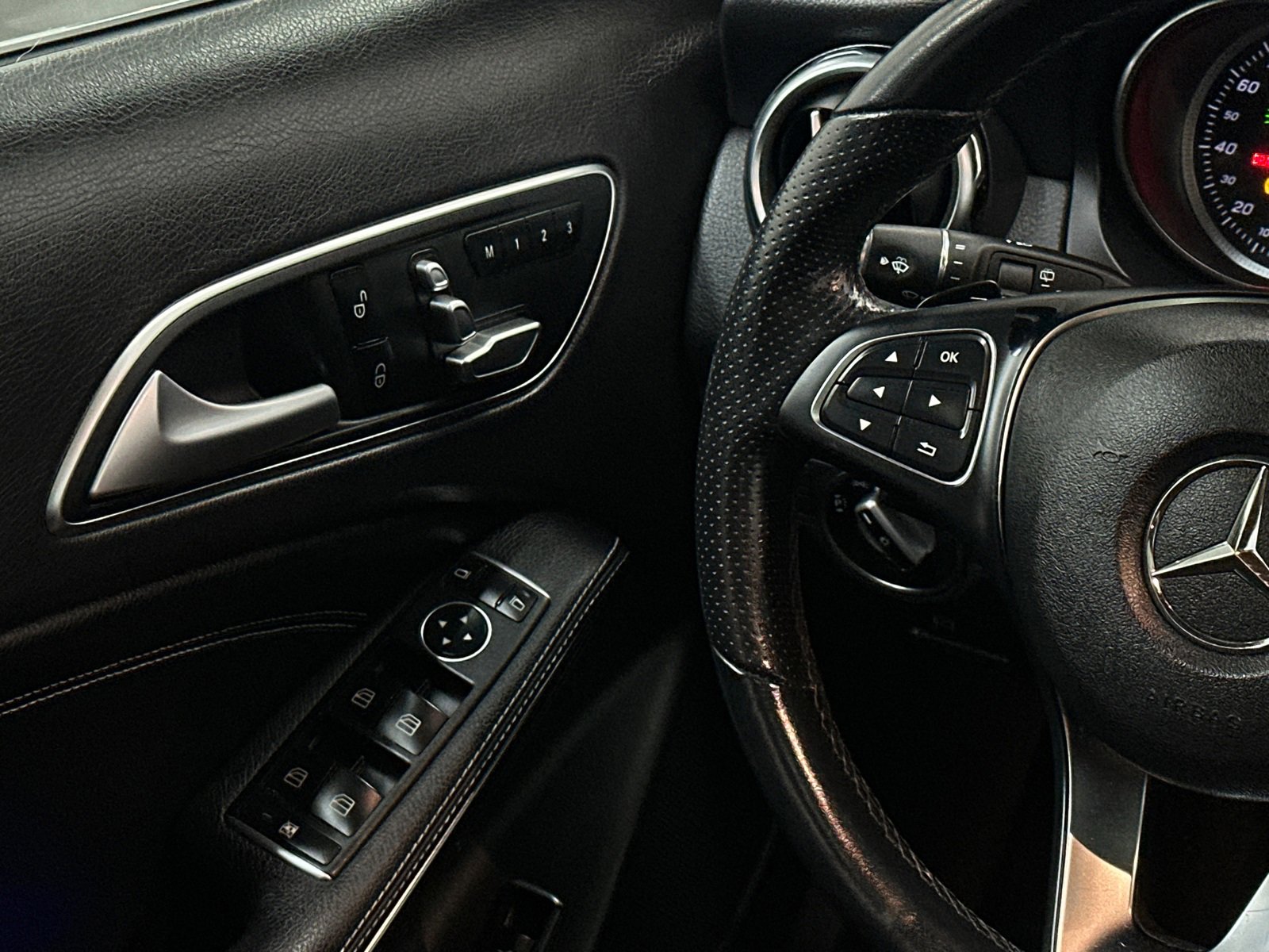 Used 2020 Mercedes-Benz GLA 250 4MATIC image 18