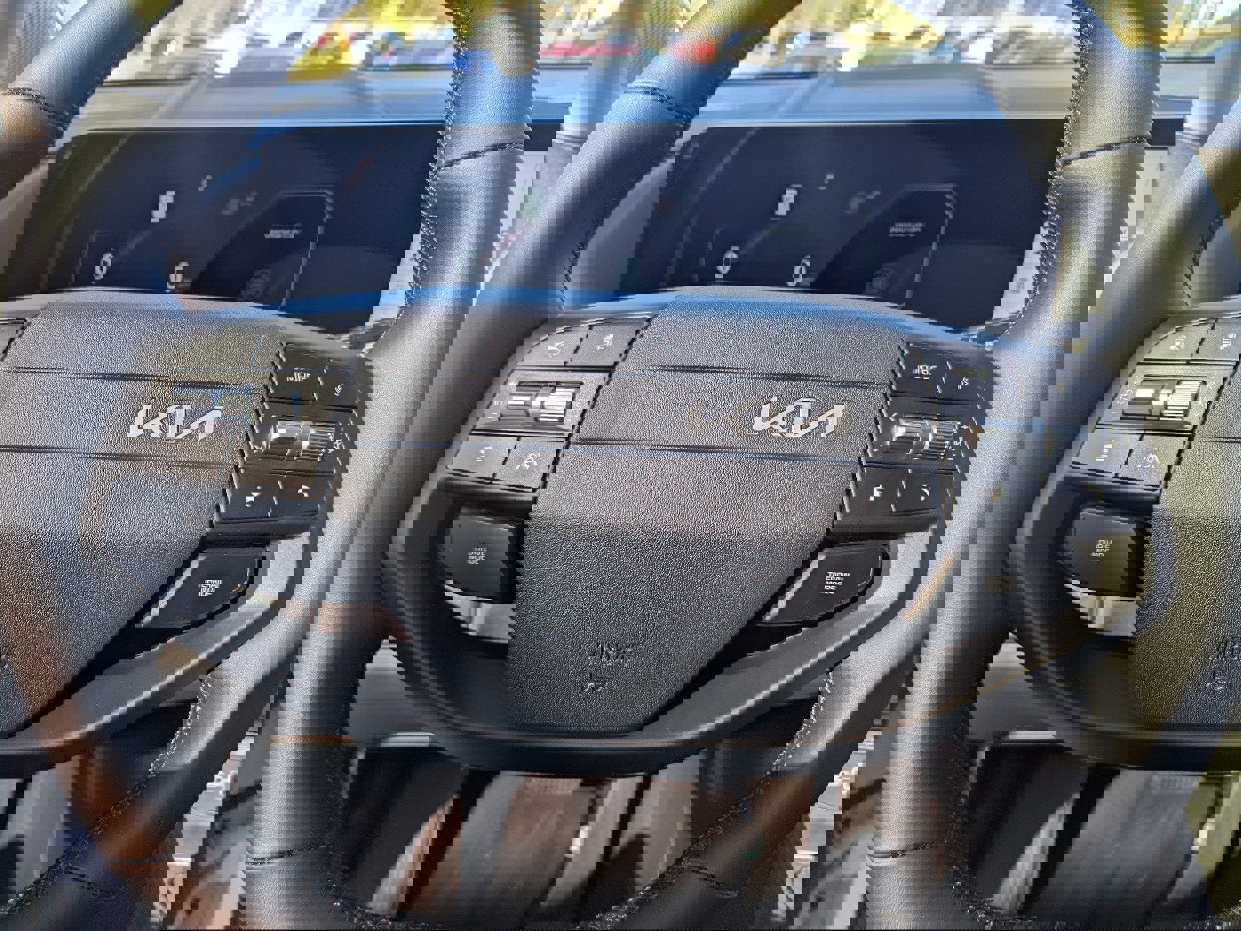 New 2026 Kia Sportage SX image 14