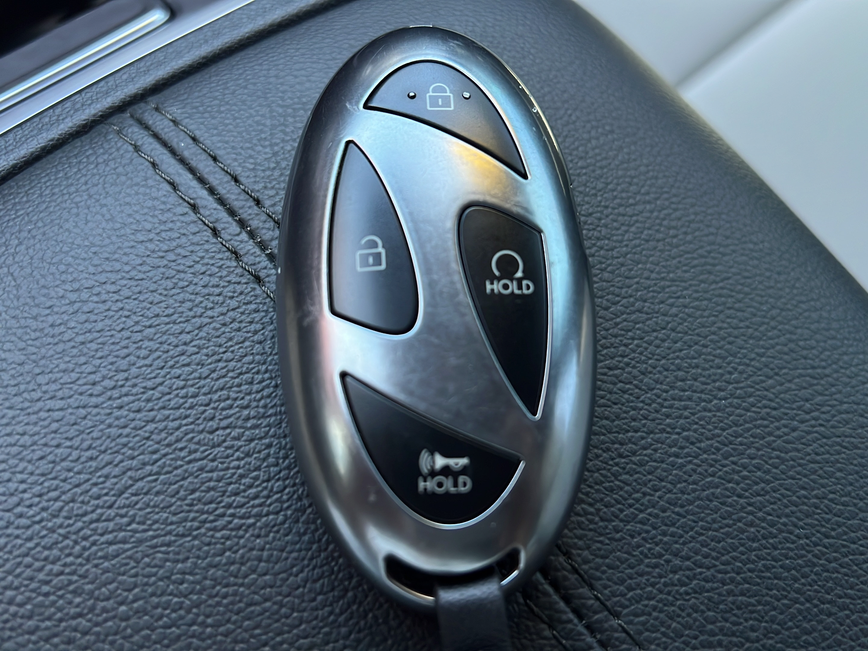 Certified 2025 Hyundai Santa Cruz SEL FWD image 23