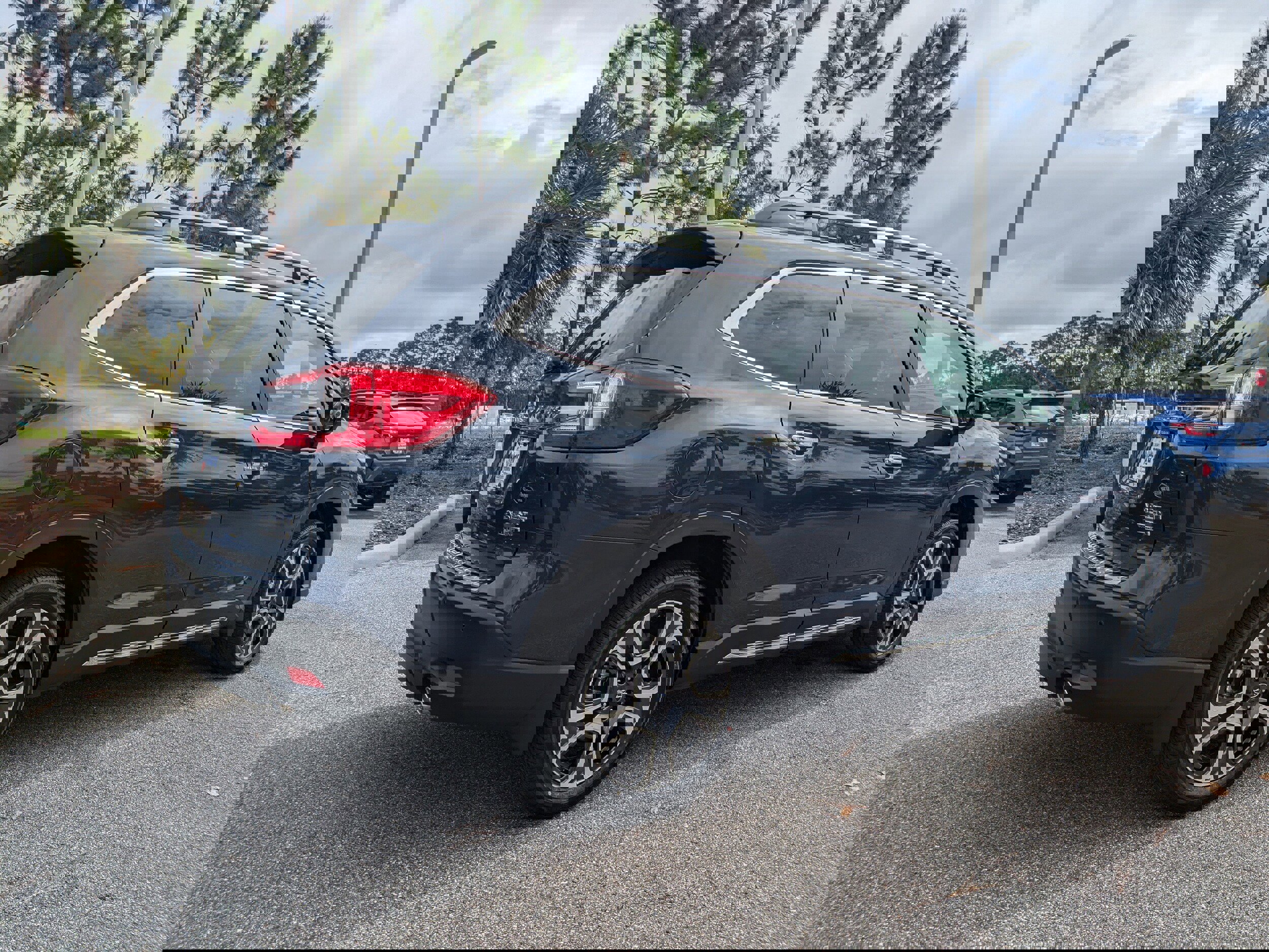 New 2025 Subaru Ascent Touring image 4