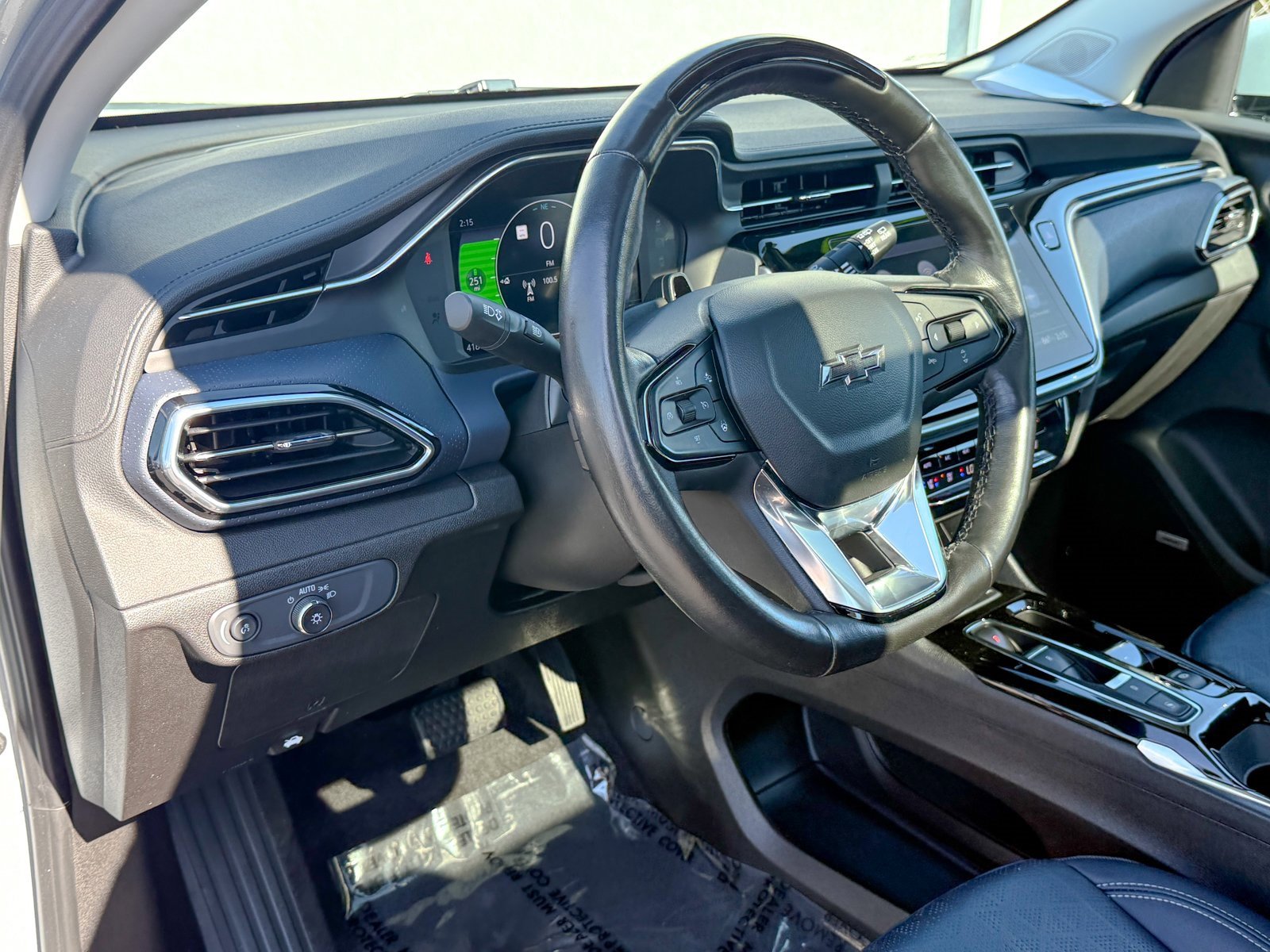 Used 2022 Chevrolet Bolt EUV Premier w/ Launch Edition image 20