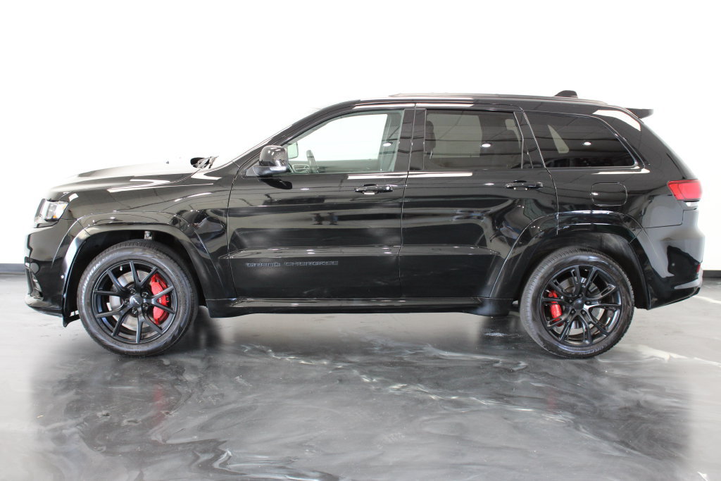 Used 2019 Jeep Grand Cherokee SRT AWD/4WD image 24
