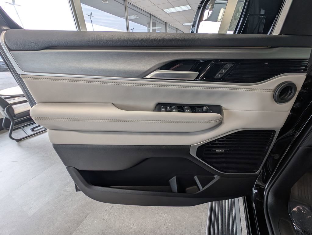 New 2026 Jeep Grand Wagoneer L Limited image 43