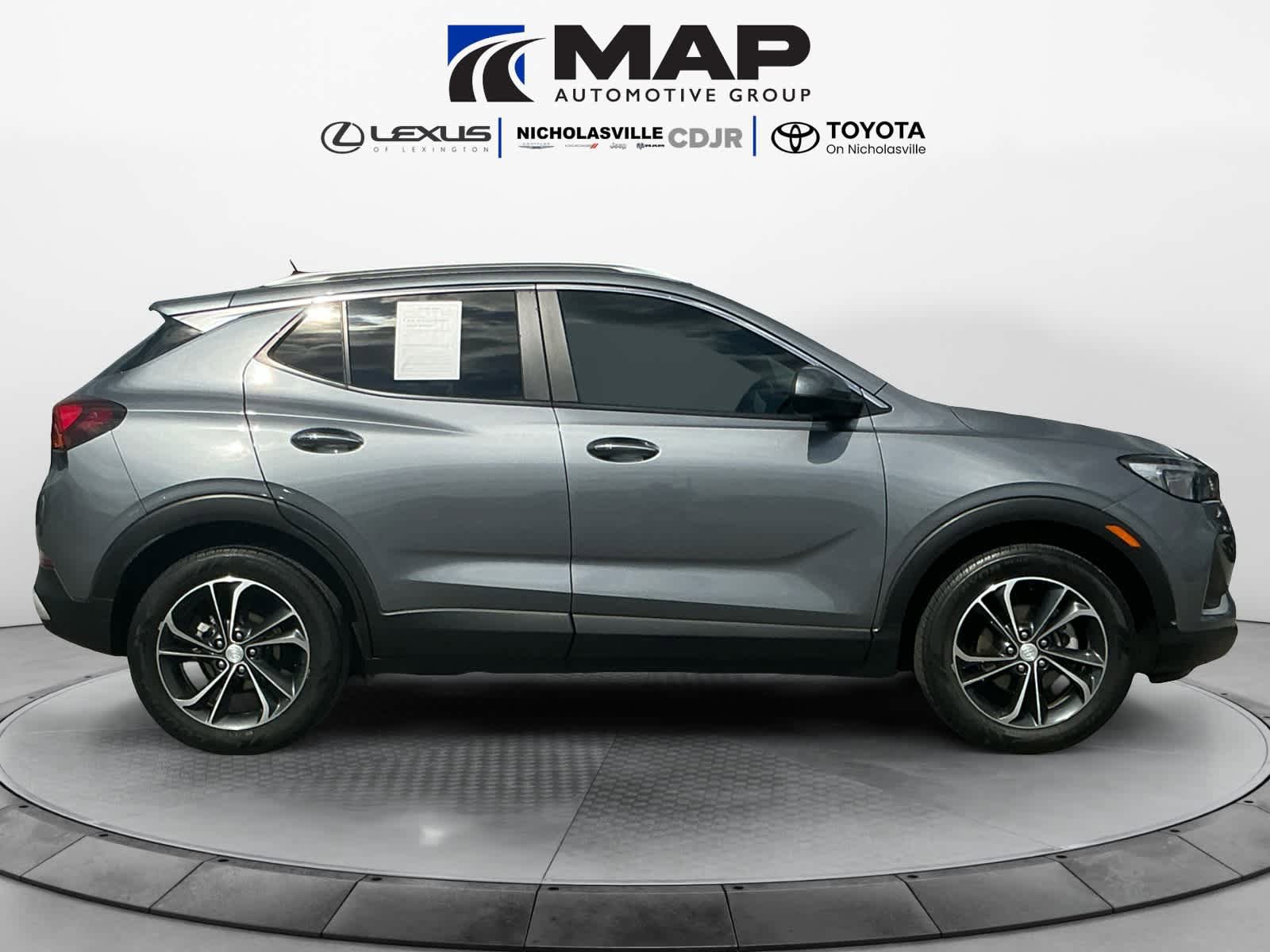Used 2022 Buick Encore GX Select image 6