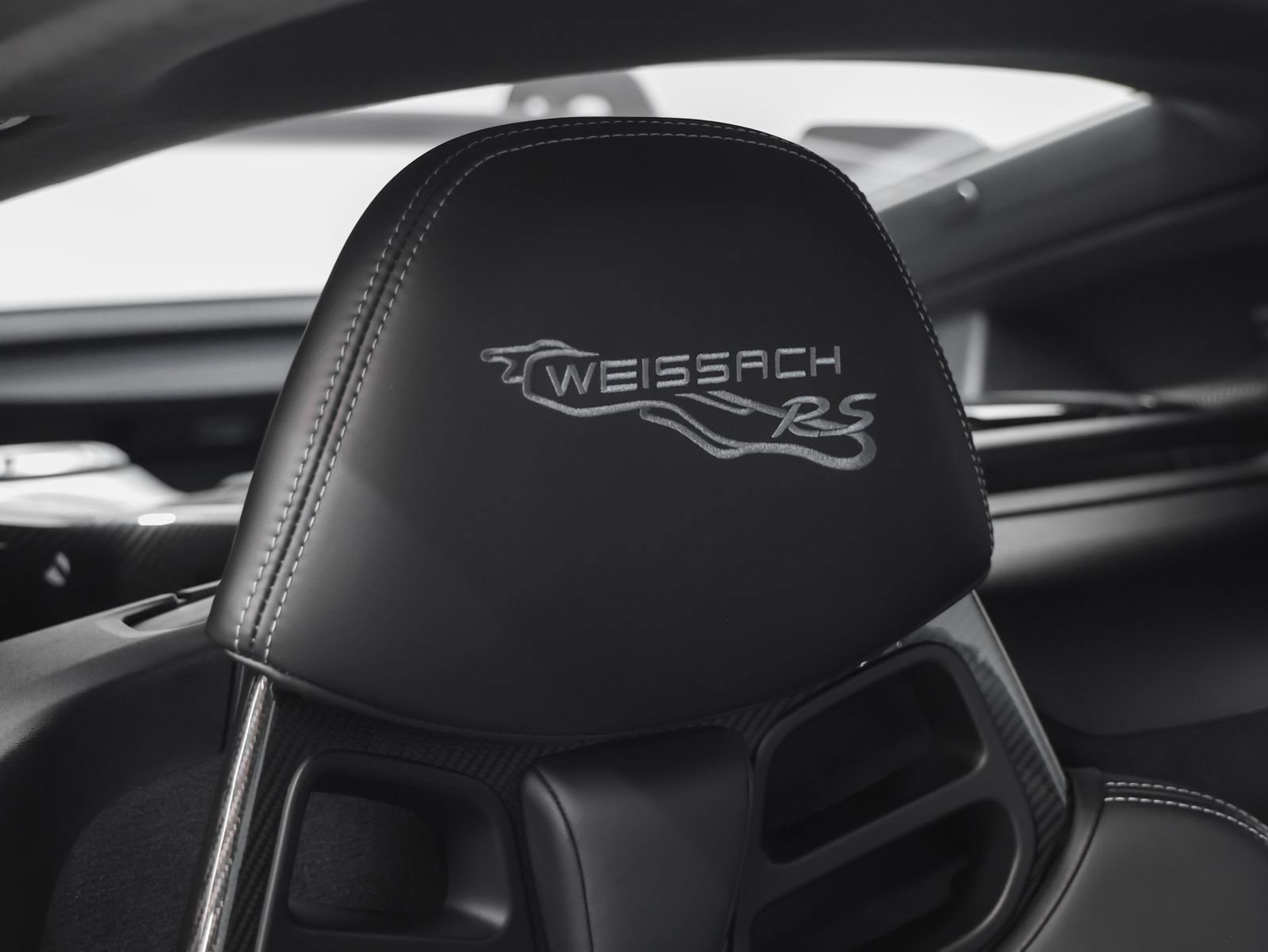 Certified 2023 Porsche 718 Cayman GT4 RS image 45