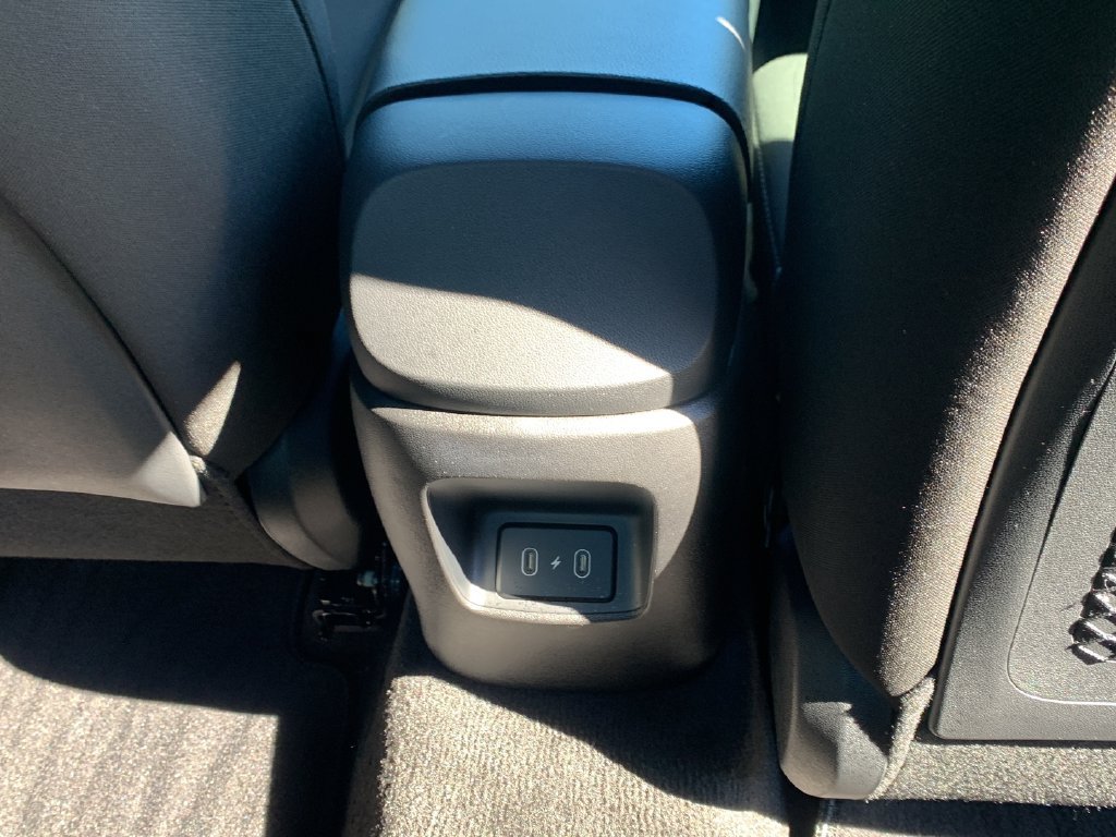 Certified 2024 Hyundai Elantra SEL w/ Convenience Package FWD image 38