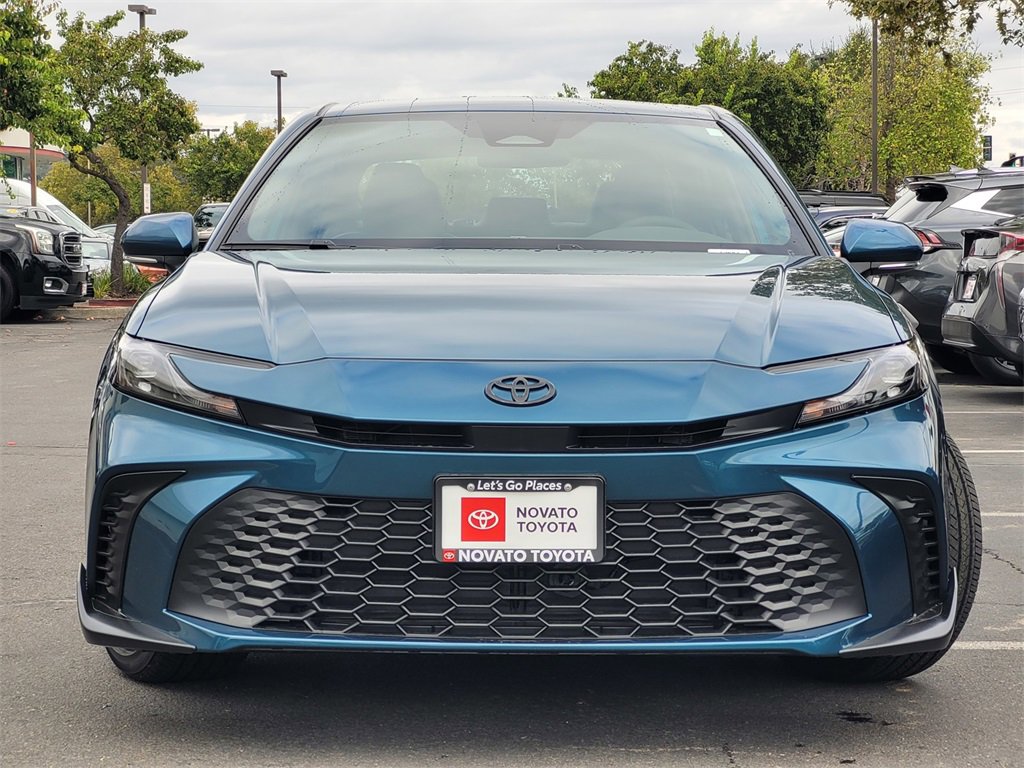 New 2026 Toyota Camry SE image 2