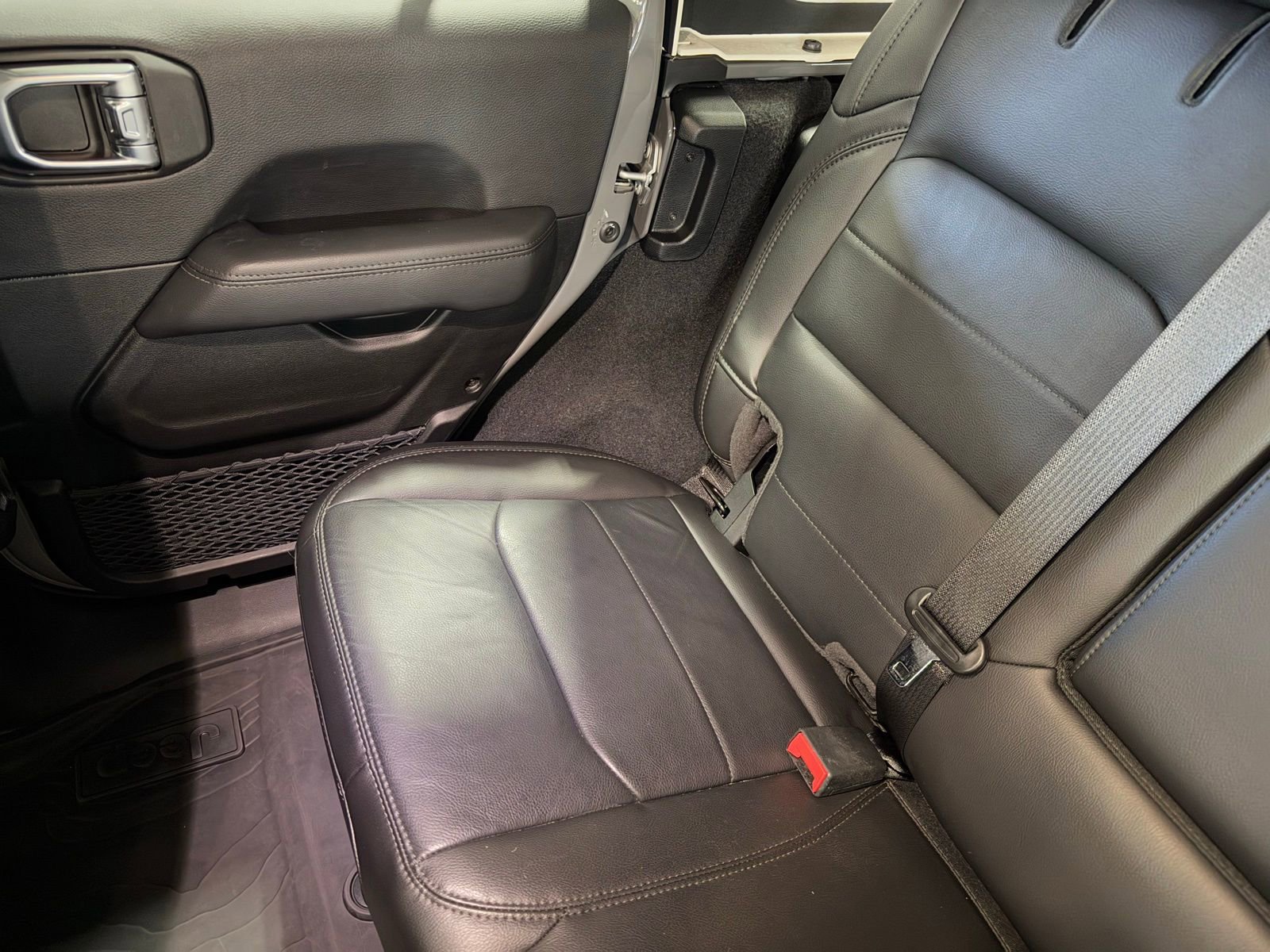 Certified 2023 Jeep Wrangler Unlimited Sahara image 36