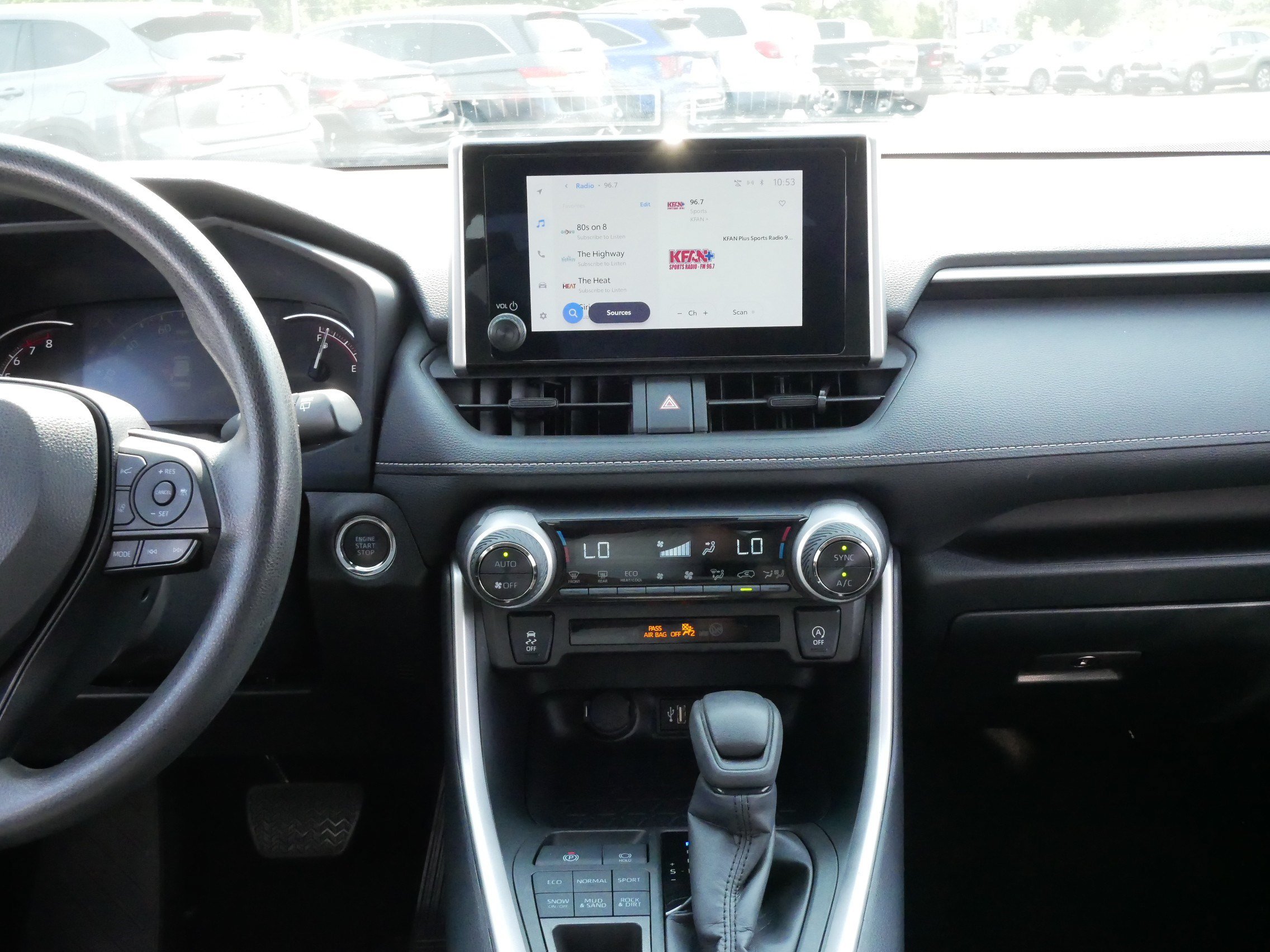 Certified 2025 Toyota RAV4 XLE AWD/4WD image 10
