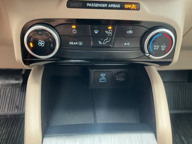 Used 2022 Ford Escape SE image 17