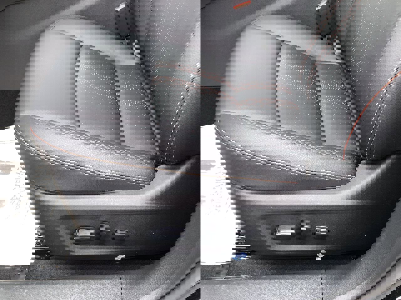 New 2025 Nissan Altima 2.5 SR w/ SR Premium Package image 23