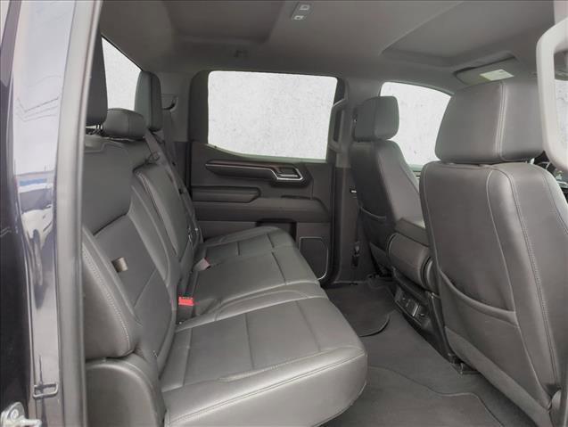 Used 2024 GMC Sierra 1500 SLT image 13