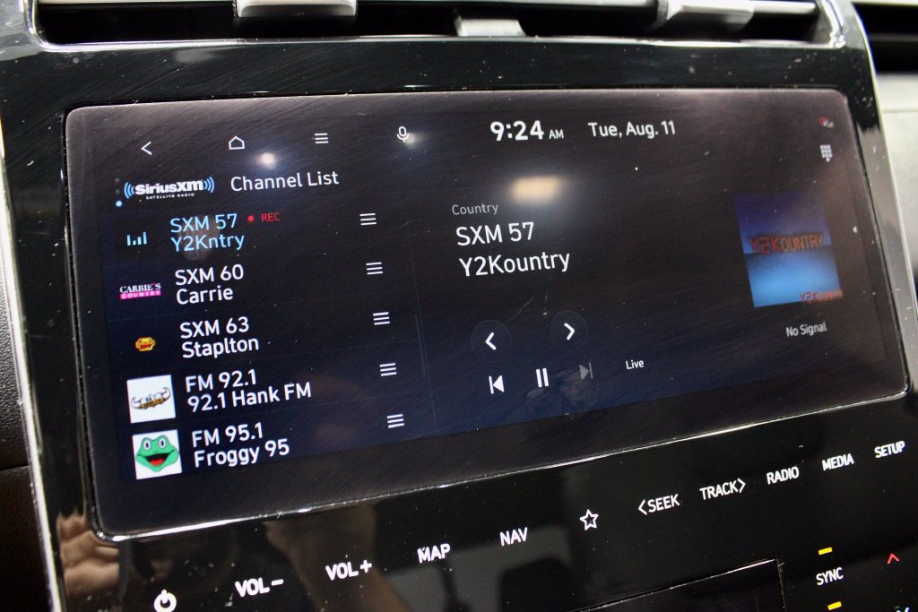 Used 2024 Hyundai Santa Cruz Night AWD/4WD image 4