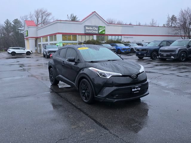 Used 2019 Toyota C-HR LE FWD image 30