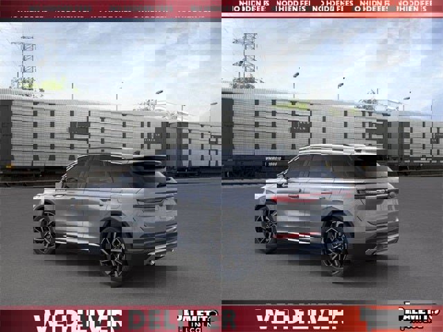 New 2025 Lincoln Corsair Reserve image 4