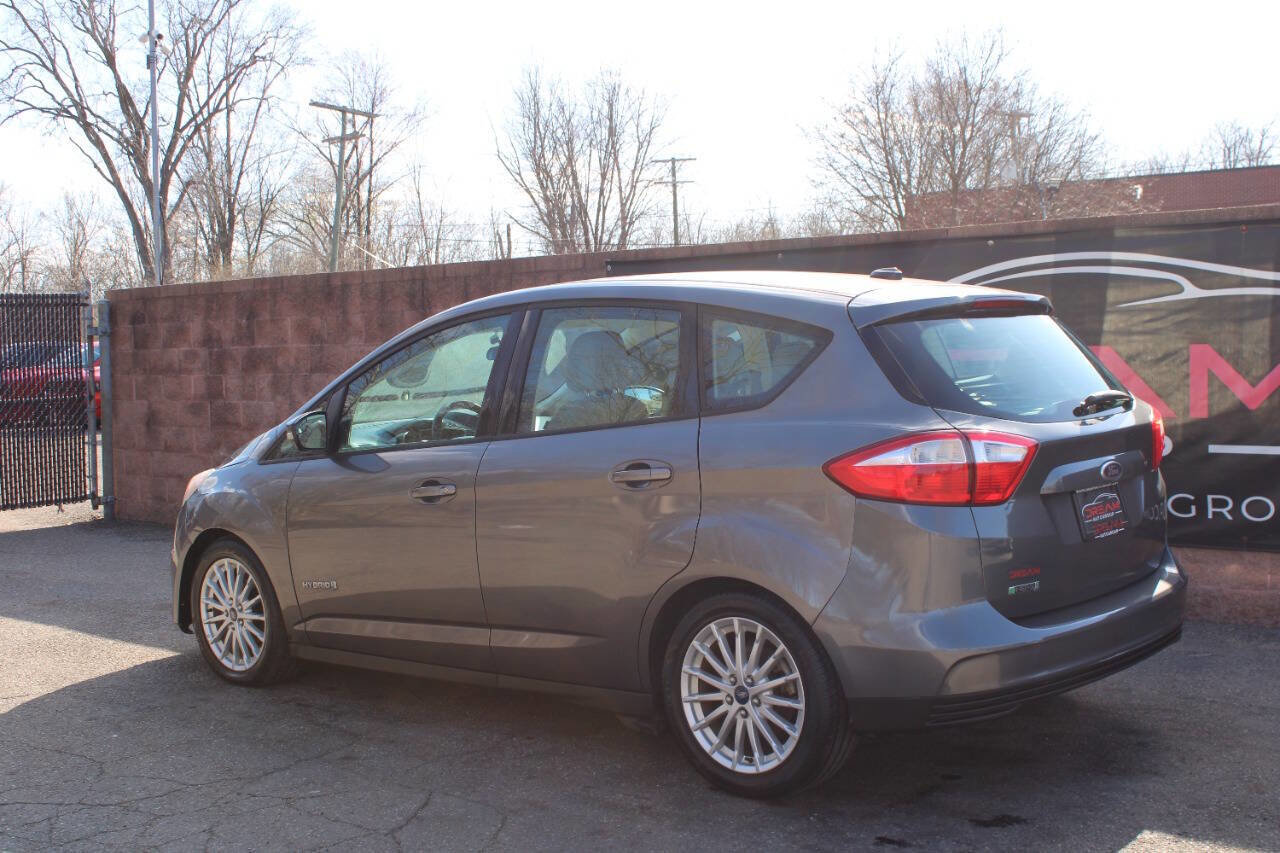 Used 2014 Ford C-MAX SE w/ Equipment Group 202A image 3