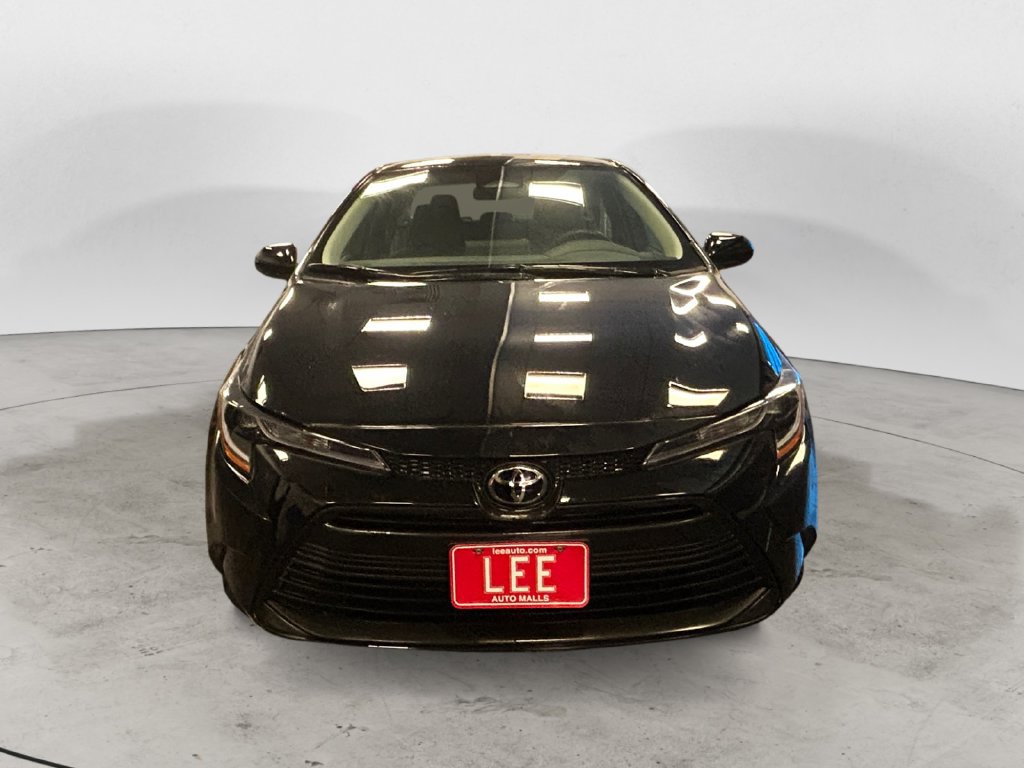Used 2024 Toyota Corolla LE FWD image 8