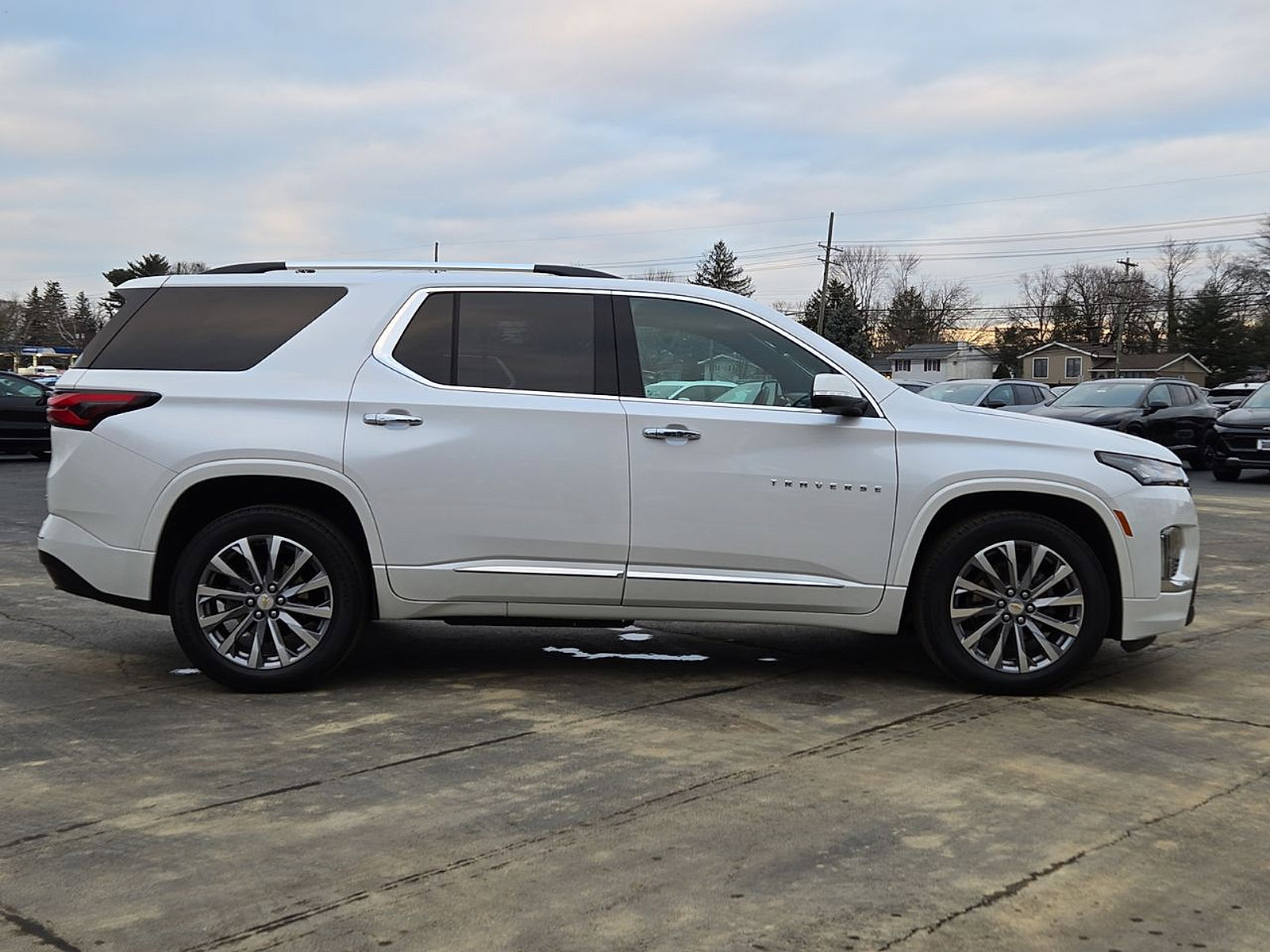 Certified 2023 Chevrolet Traverse Premier image 26