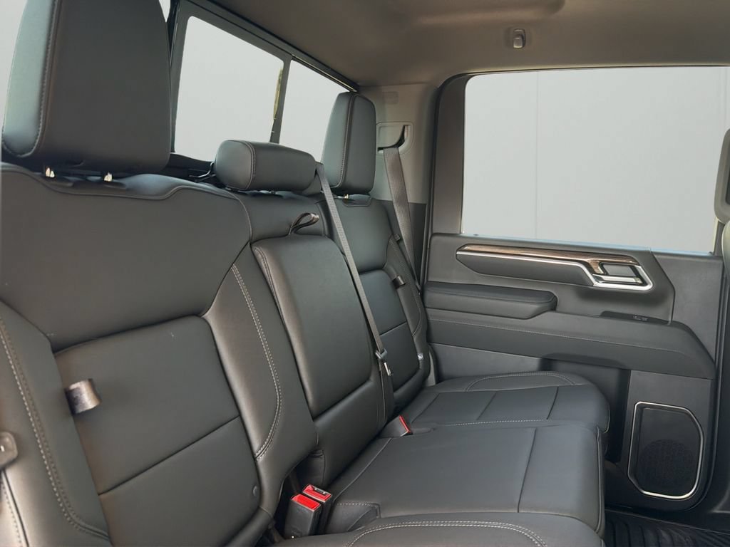 New 2026 Chevrolet Silverado 3500 LT w/ Trail Boss Package AWD/4WD image 31