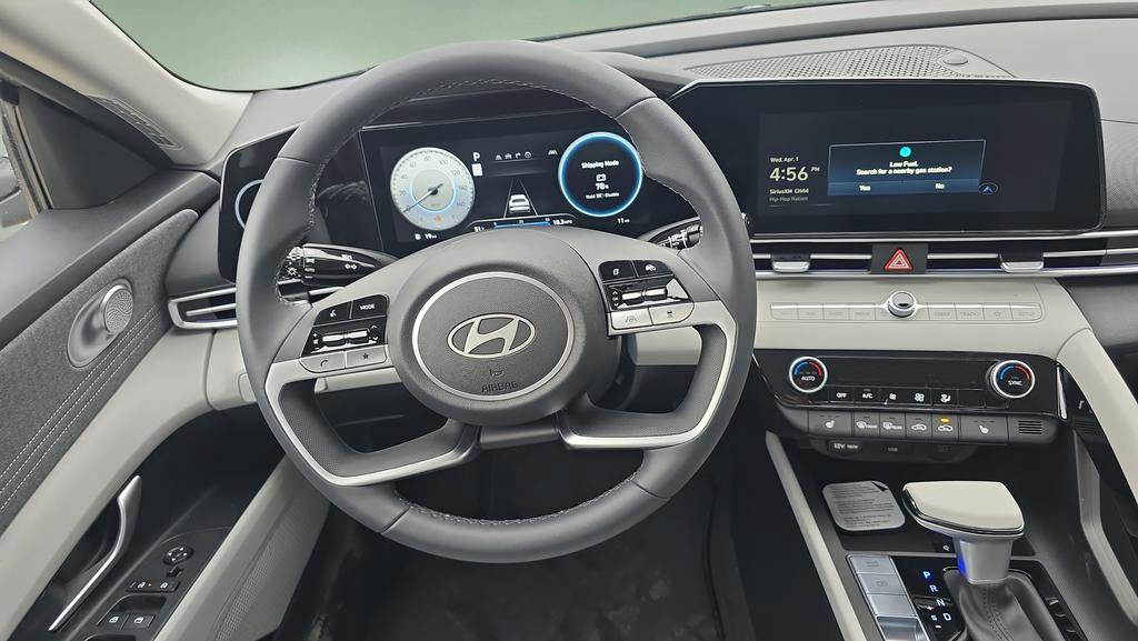 New 2026 Hyundai Elantra Limited image 26