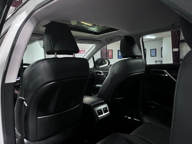 Used 2022 Lexus RX 350L FWD w/ Premium Package image 11