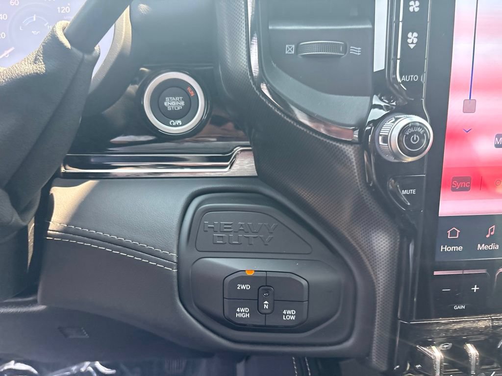 New 2026 RAM 3500 Limited AWD/4WD image 25