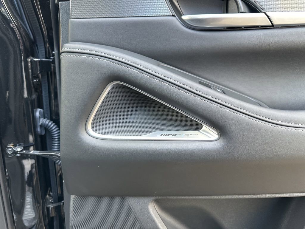 Certified 2025 INFINITI QX60 Luxe w/ Vision Package image 36