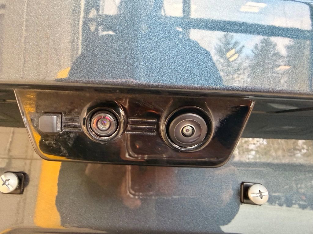 Used 2026 Cadillac Escalade IQL Sport 1 AWD/4WD image 7