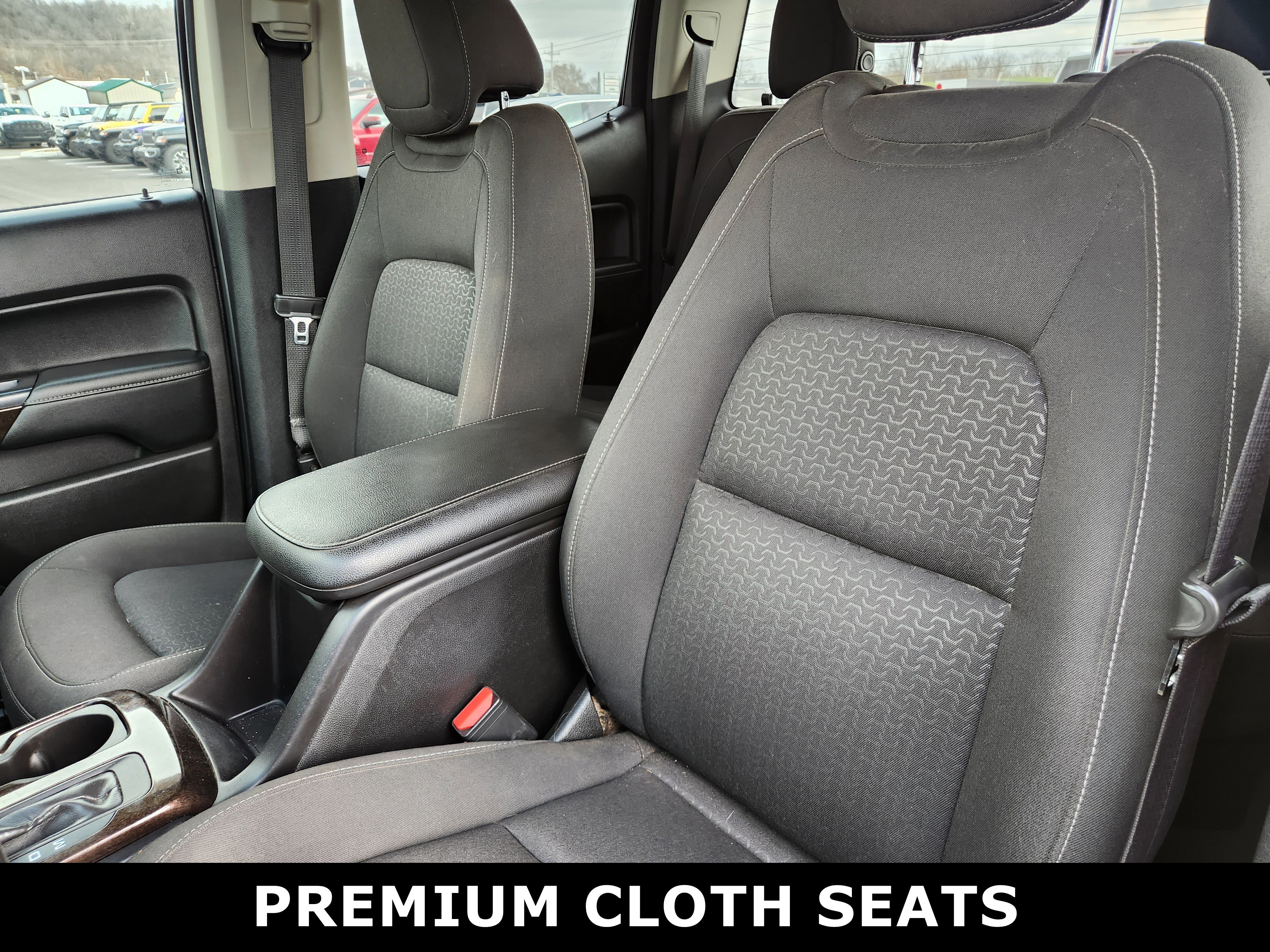 Used 2015 GMC Canyon SLE w/ SLE Convenience Package image 3